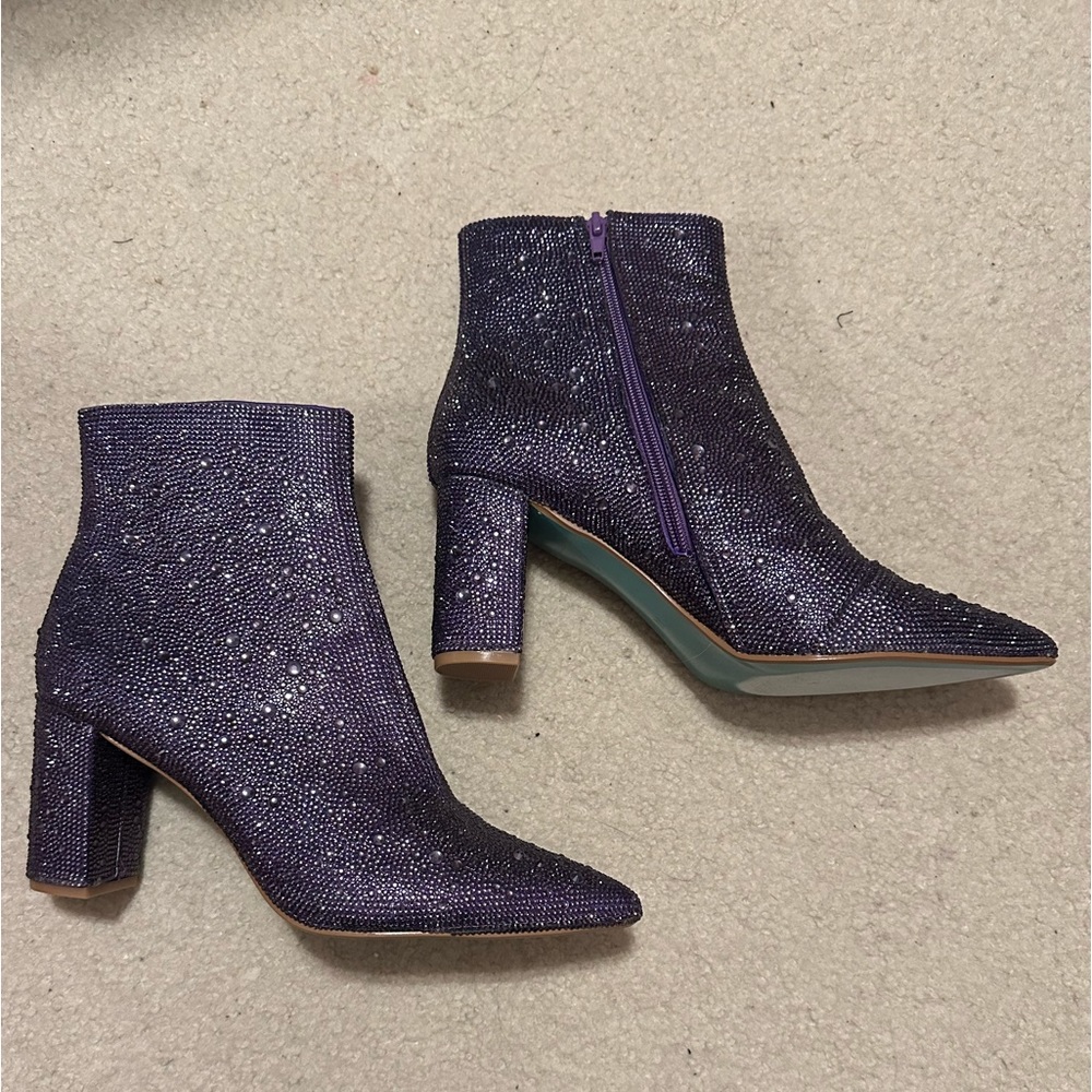 NWOT Betsey Johnson Cady Boot in purple